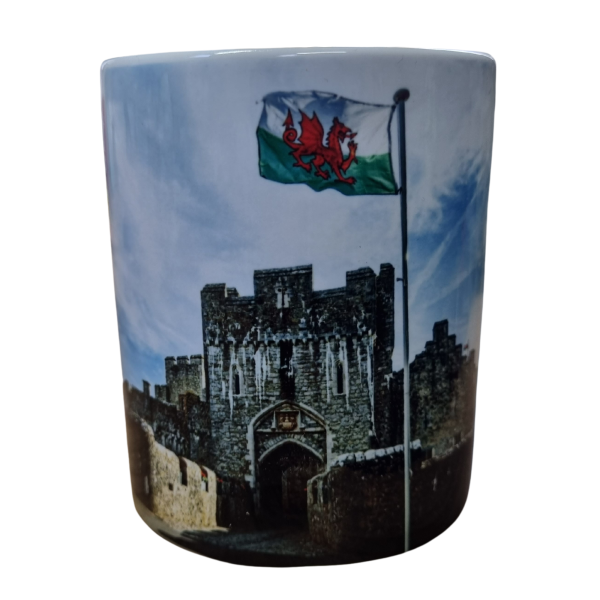 UWC Atlantic mug with St Donat's Castle picture featuring Welsh flag flying